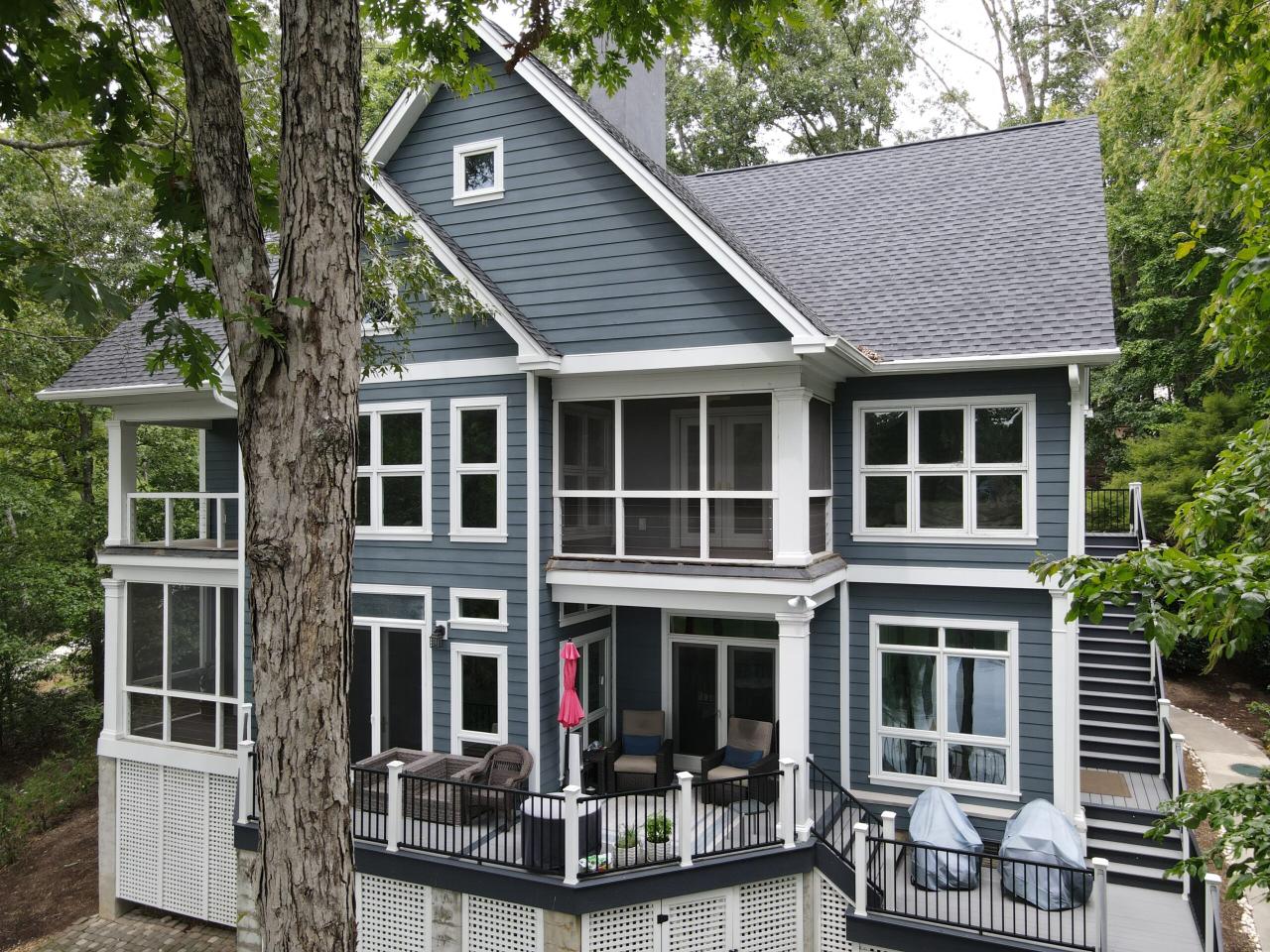 Double Hung Window Contractor in Greenville, SC